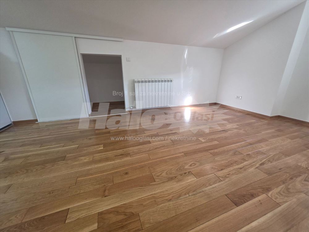 NOV stan Batajnica 41m² — 12