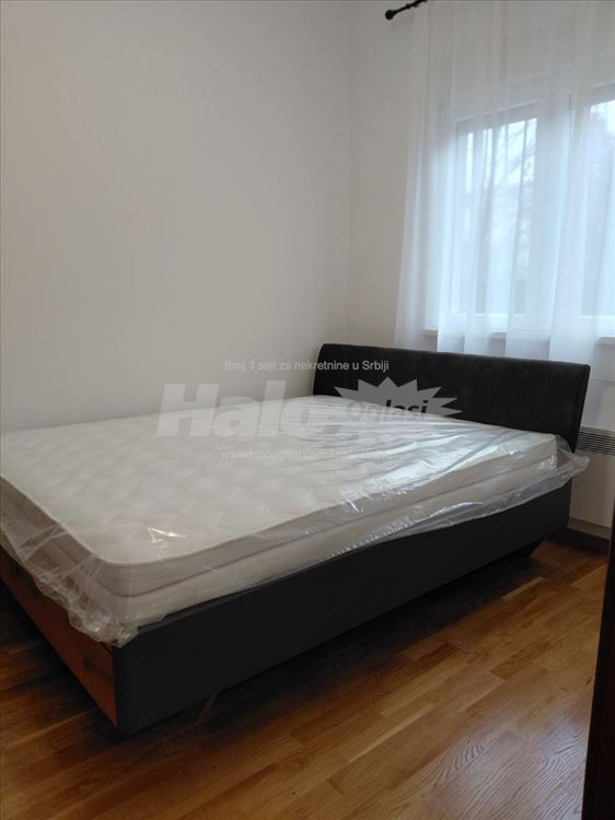 Nov stan Zemun-Altina — 11