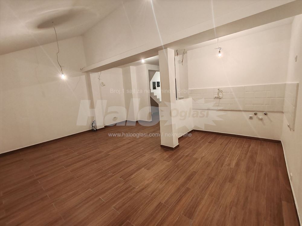 NOV STAN-Zemun Polje-60m2 uknjiženo +25m2 sređeno — 5