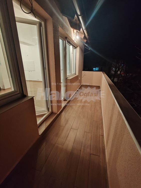 NOV STAN-Zemun Polje-60m2 uknjiženo +25m2 sređeno — 9