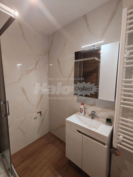 NOV STAN-Zemun Polje-60m2 uknjiženo +25m2 sređeno — 11