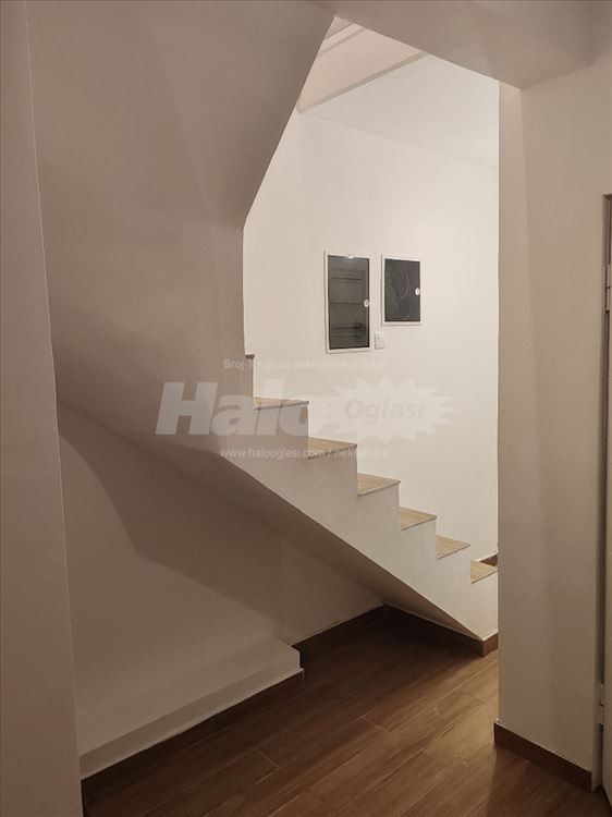 NOV STAN-Zemun Polje-60m2 uknjiženo +25m2 sređeno — 13