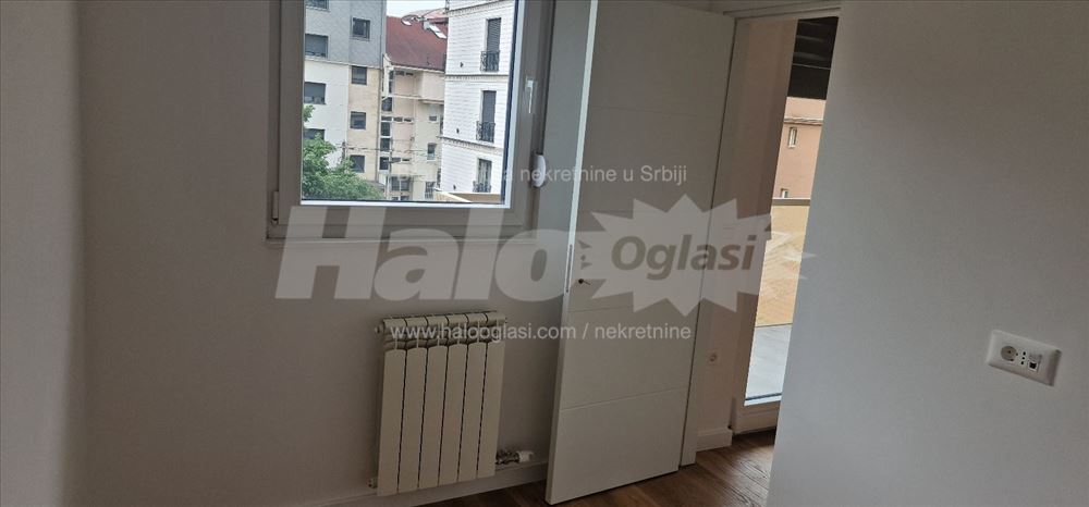 Nov, trosoban stan G. Vučića, 52 m2, 3.0, CG — 11