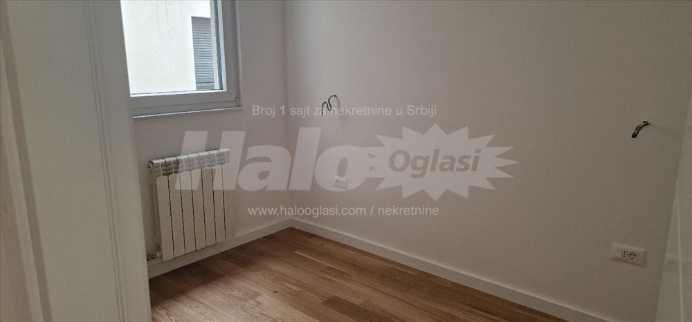 Nov, trosoban stan G. Vučića, 52 m2, 3.0, CG — 13