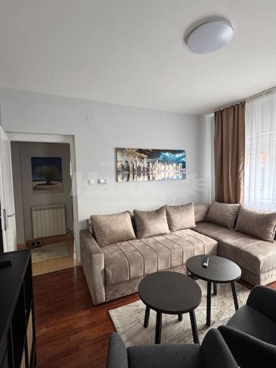 Nov trosoban stan od 70m2 na Zvezdari - Konjarnik — 2