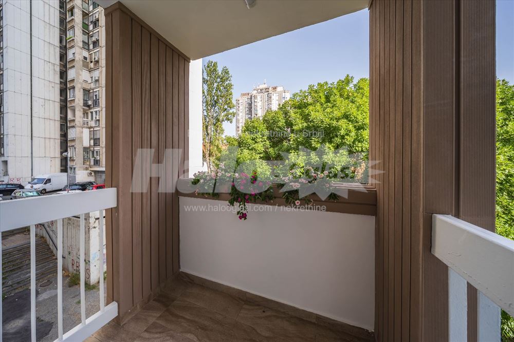 Nov, uknjizen, odmah useljiv, vlasnik – Stan 55 m² — 8