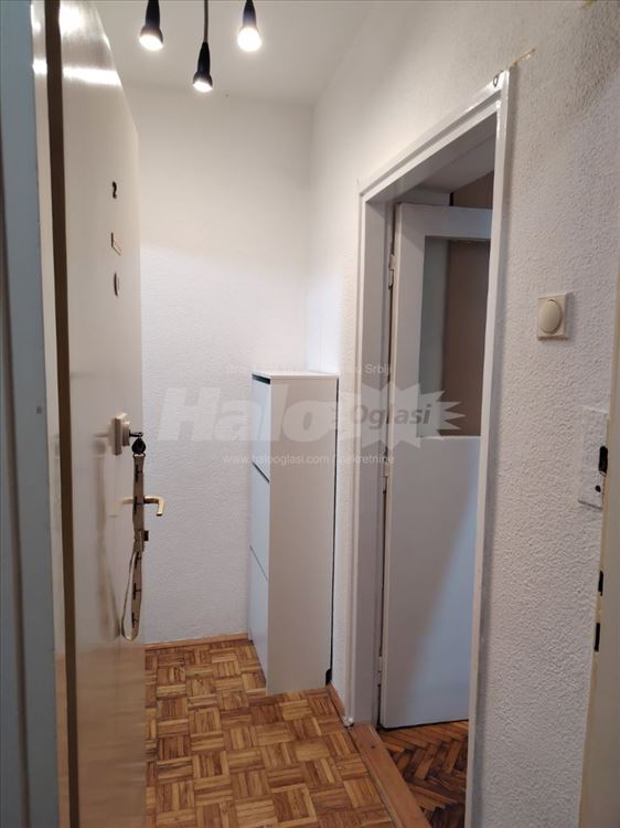 Nova garsonjera 24m²–Braće Jerković — 10
