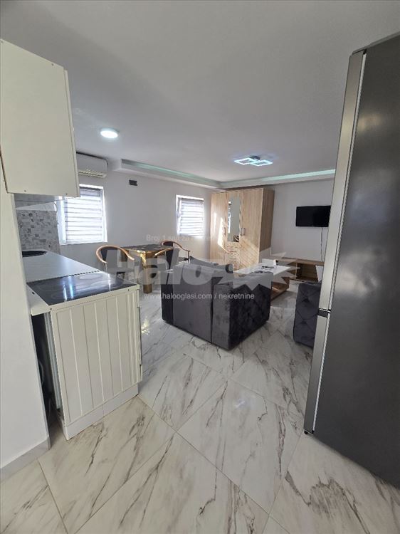 Nova, komforna garsonjera, 35m² — 10