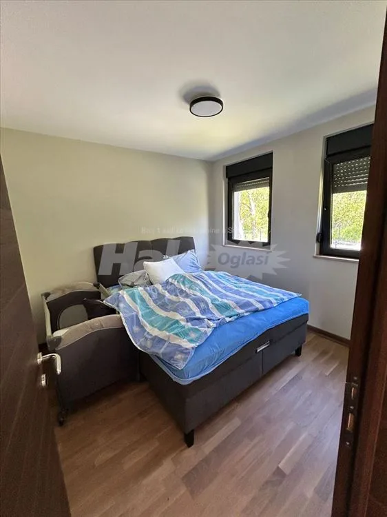 Nova porodična prelepa vikend kuća, Trešnja/Avala — 7