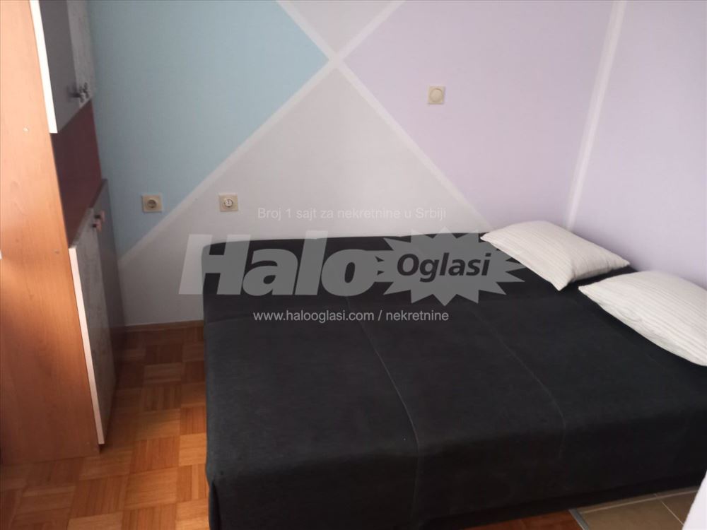 Novi Beograd, 40m2 — 13