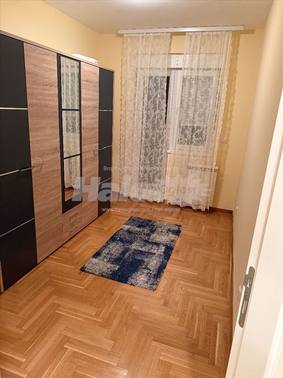 Novi Beograd, Bežanijska kosa, 52m2, 2.0 -odličan! — 3