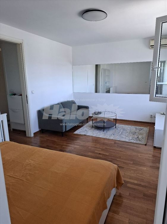 Belvil, 31m2, T, renoviran, namesten — 2