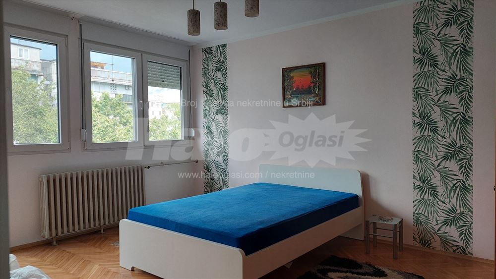 Novi Beograd, Blok 1, Fontana — 4