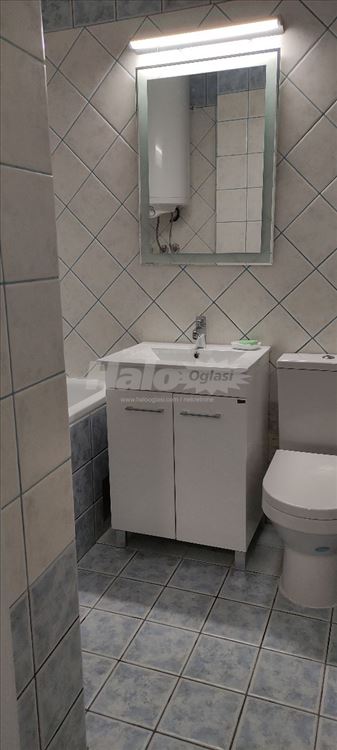 Novi Beograd, blok 21, dvoiposoban stan — 12
