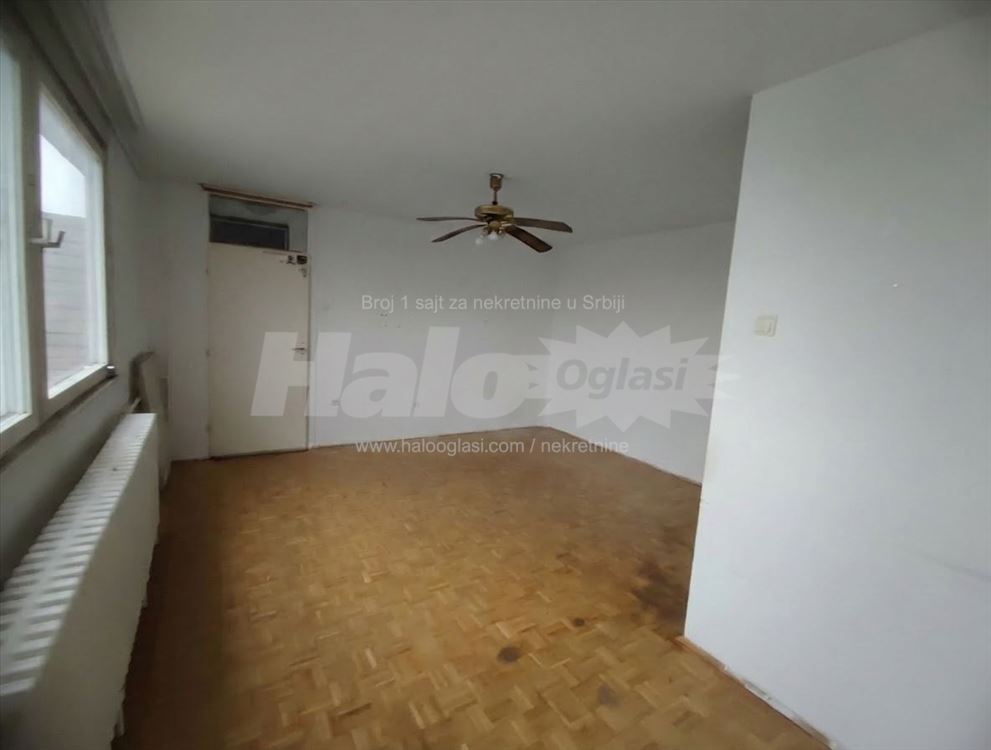 Novi Beograd, blok 28, velike terase — 2