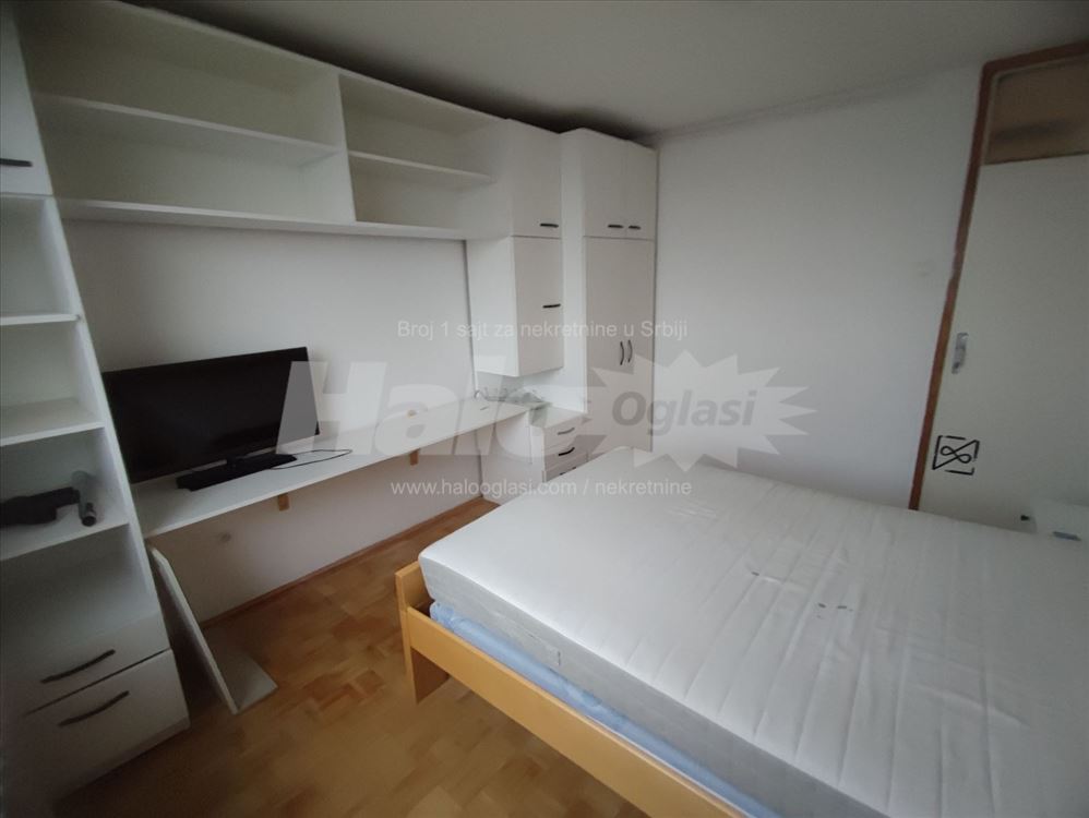 Novi Beograd, blok 28, velike terase — 5