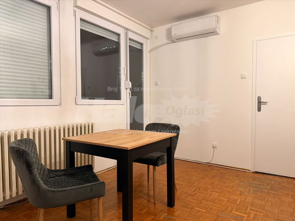 Novi Beograd, Blok 3, 58m2 — 3
