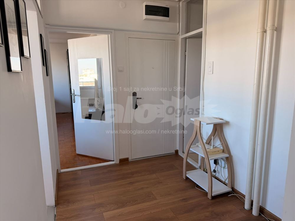 Novi Beograd, Blok 3, 58m2 — 8