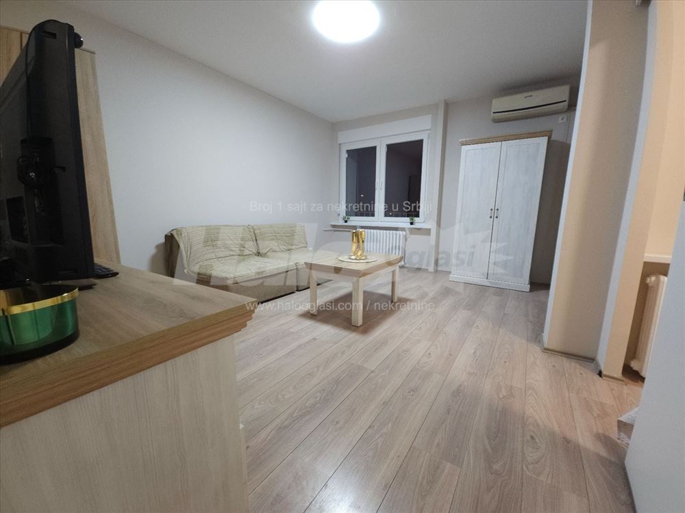 Novi Beograd, Blok 30 stan41m2 — 2
