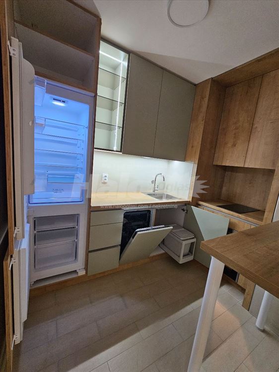 Novi Beograd, Blok 30 stan41m2 — 5