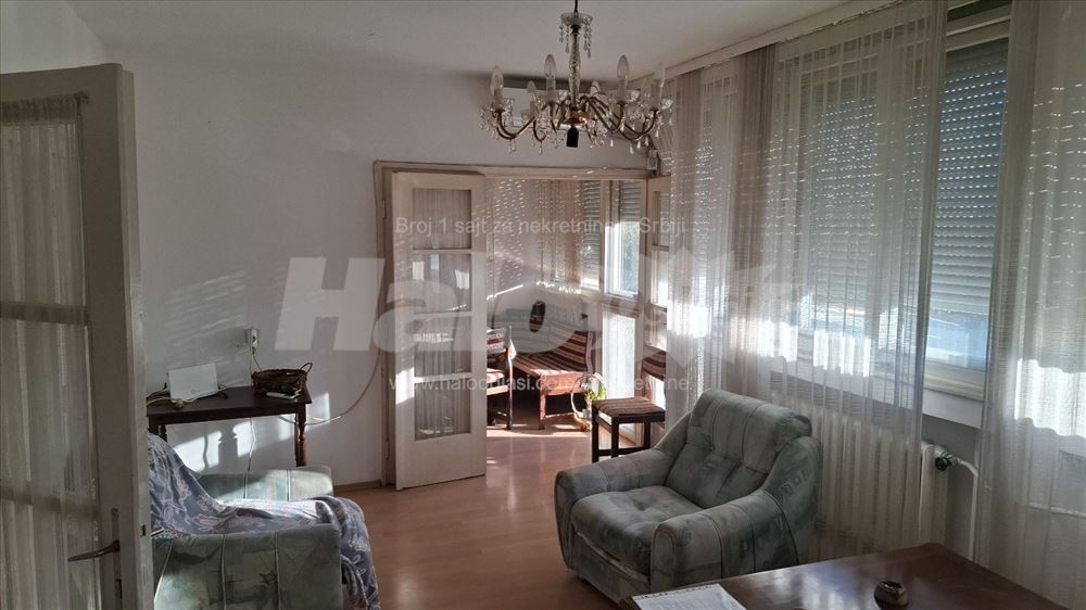 Novi Beograd, blok 4, — 2