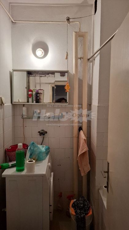 Novi Beograd, blok 4, — 8