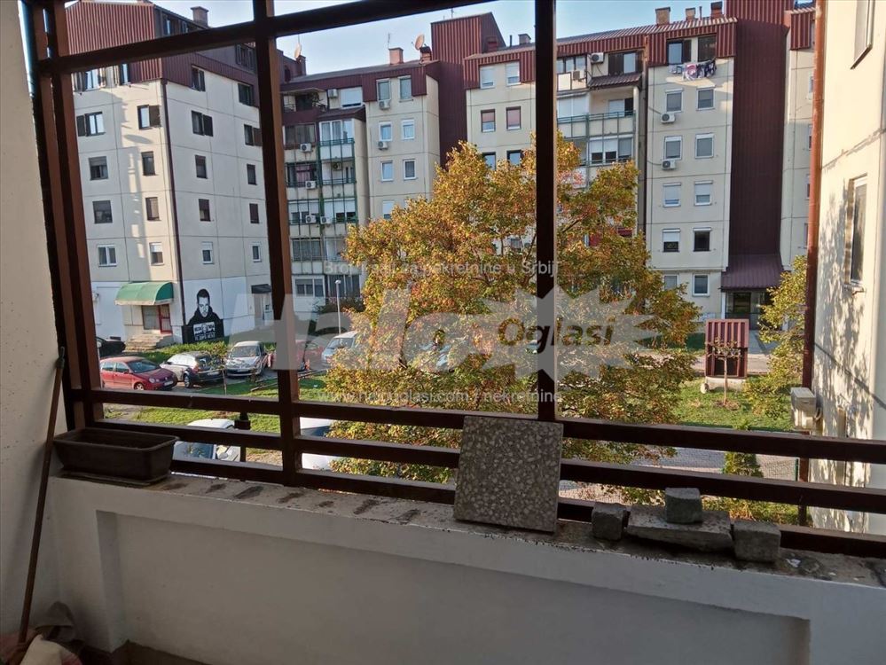 Novi Beograd, blok 45, garsonjera — 8