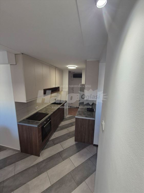 Od VLASNIKA- Novi Beograd Blok 61, Jurija Gagarina — 3