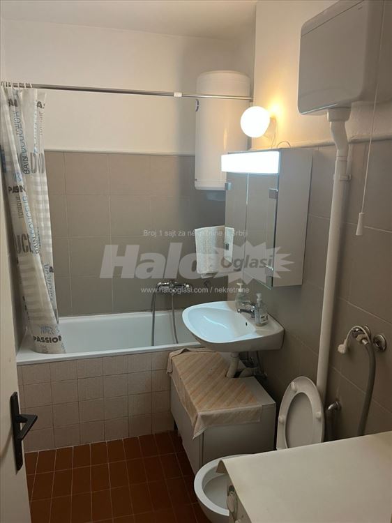 Novi Beograd, Blok 63, 1.0 stan — 2
