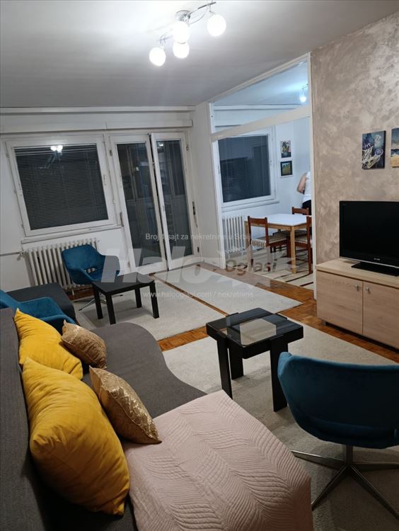 Novi Beograd - blok 64 dvosoban kod Immo centra — 5