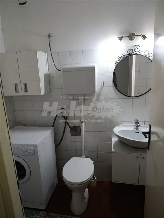 Novi Beograd - blok 64 dvosoban kod Immo centra — 12