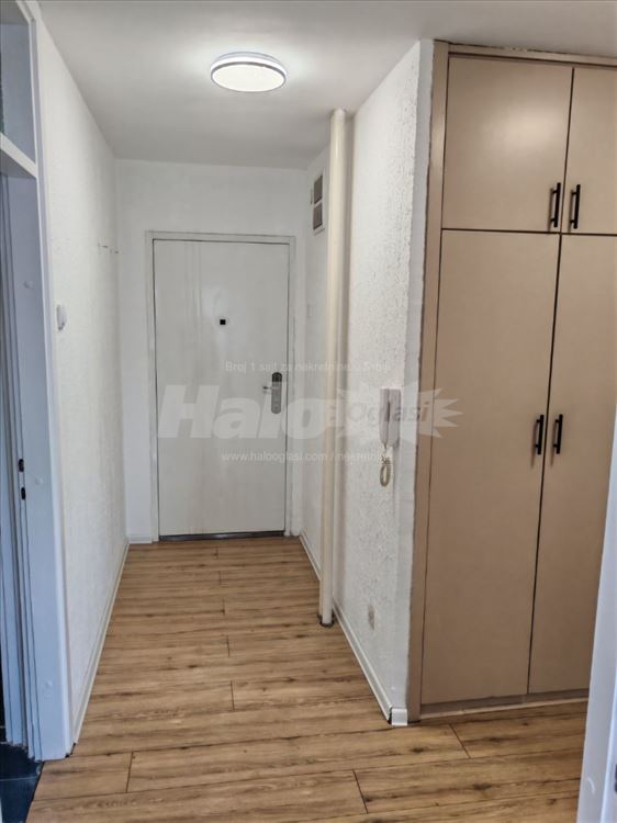 Novi Beograd, Blok 70, odličan — 3