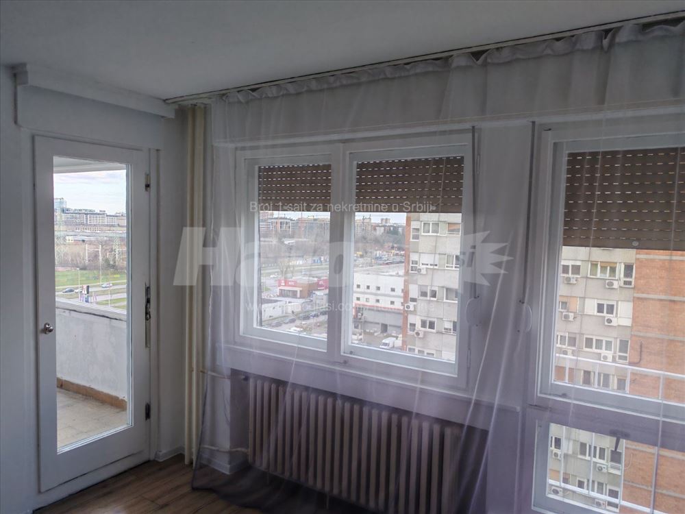 Novi Beograd, Blok 70, odličan — 8