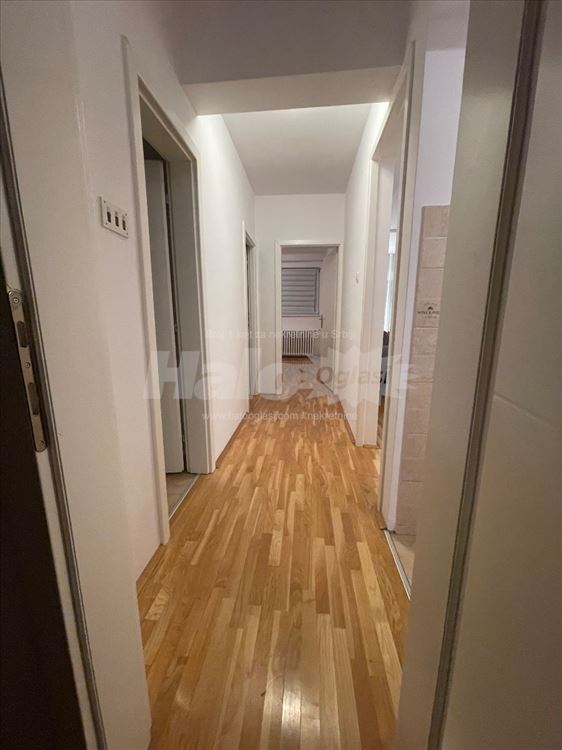 Novi Beograd - Blok 70a od 84m²  3.0 spavaćih soba — 14