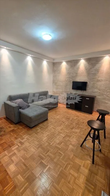 Novi Beograd – blok 71 | 68 m² | 2. sprat — 5