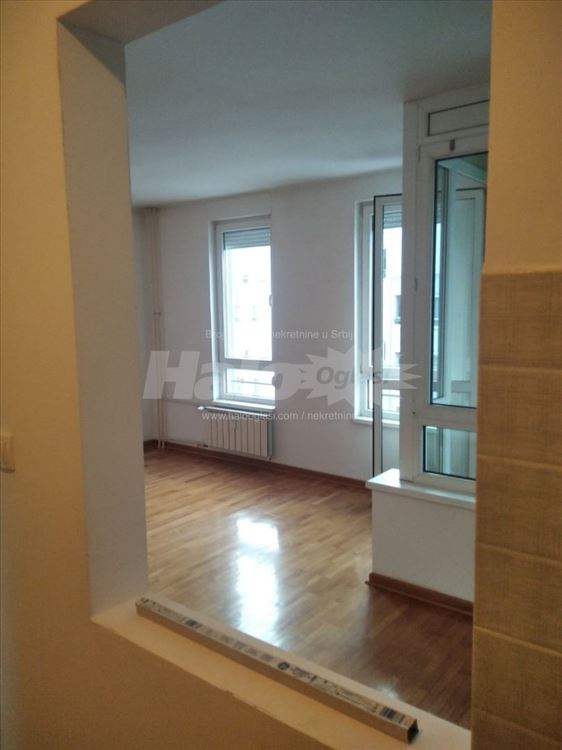 Novi Beograd, blok 72, jednosoban stan — 6