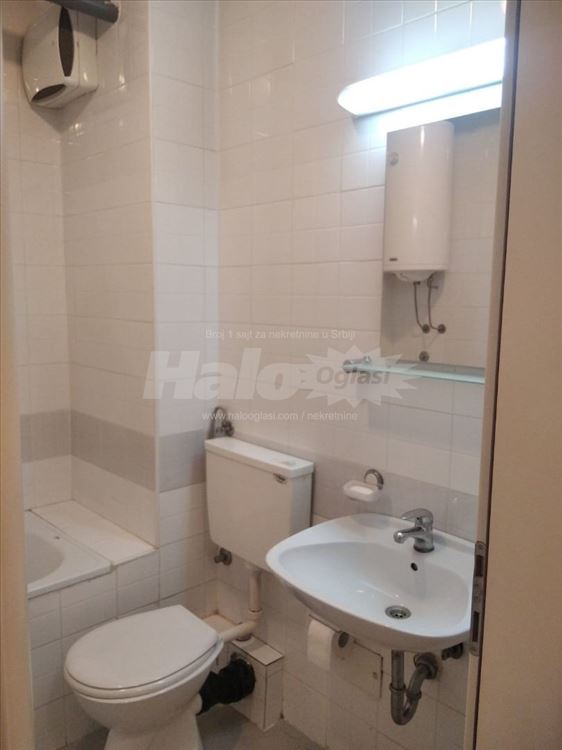 Novi Beograd, blok 72, jednosoban stan — 13