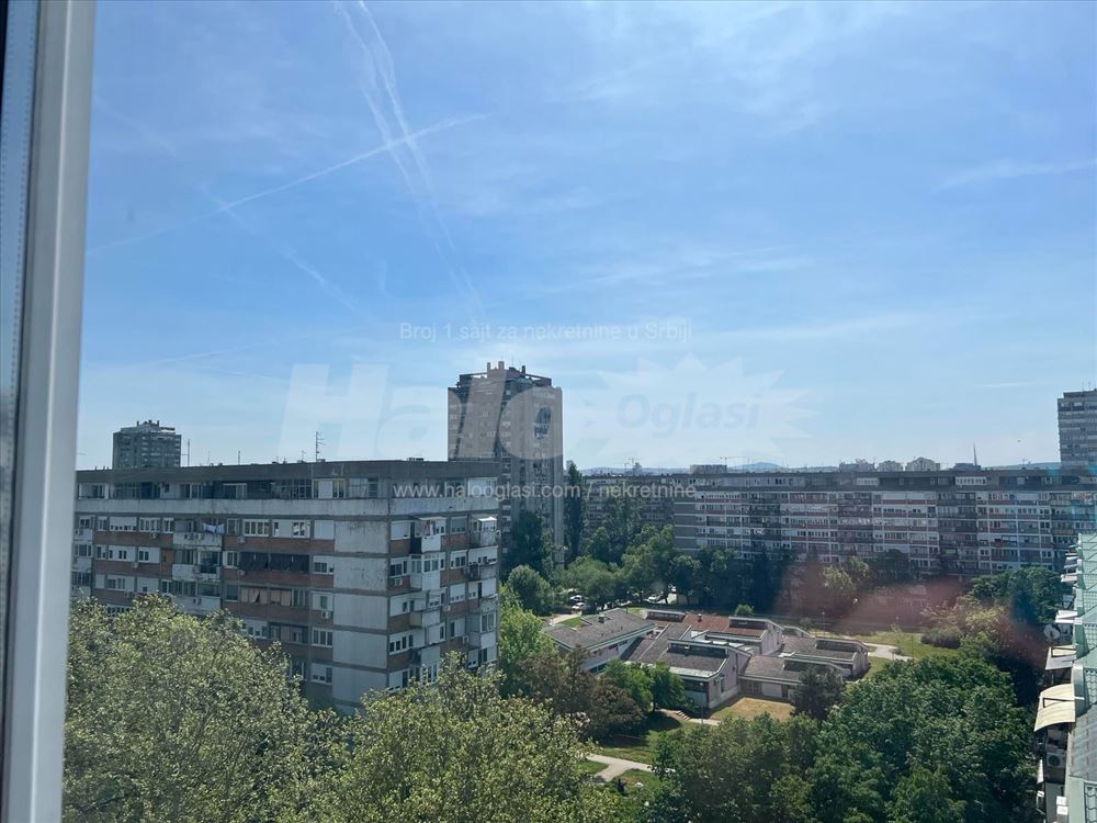 Novi Beograd, Džona Kenedija, Stari Merkator — 11