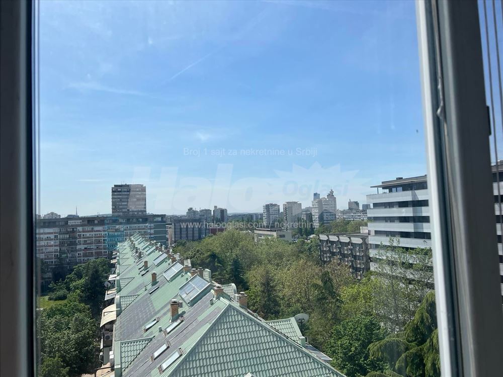 Novi Beograd, Džona Kenedija, Stari Merkator — 12