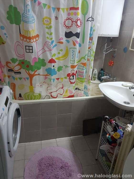 Novi Beograd, Dr. Ivana Ribara, odličan — 6