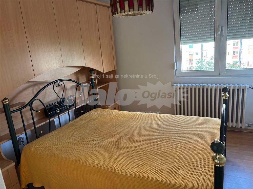 Novi Beograd dvosoban stan za izdavanje — 3