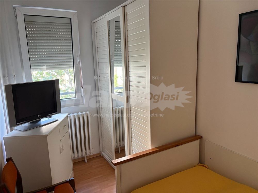 Novi Beograd dvosoban stan za izdavanje — 4