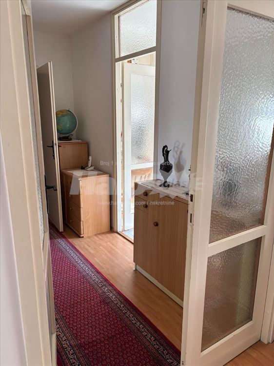 Novi Beograd dvosoban stan za izdavanje — 6