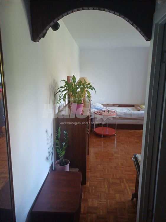 Novi Beograd, Fontana - Otona Župančiča — 3