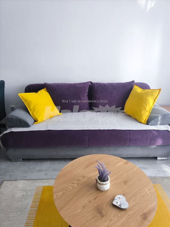 Novi Beograd-Fontana, renoviran,terasa,svetao — 4
