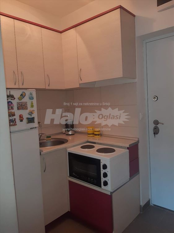 Novi Beograd-Fontana, renoviran,terasa,svetao — 7