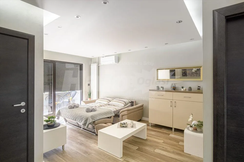Novi Beograd Gandijeva blok 63 — 8