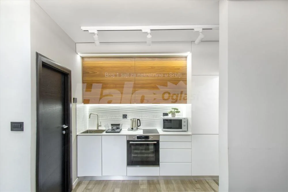 Novi Beograd Gandijeva blok 63 — 10