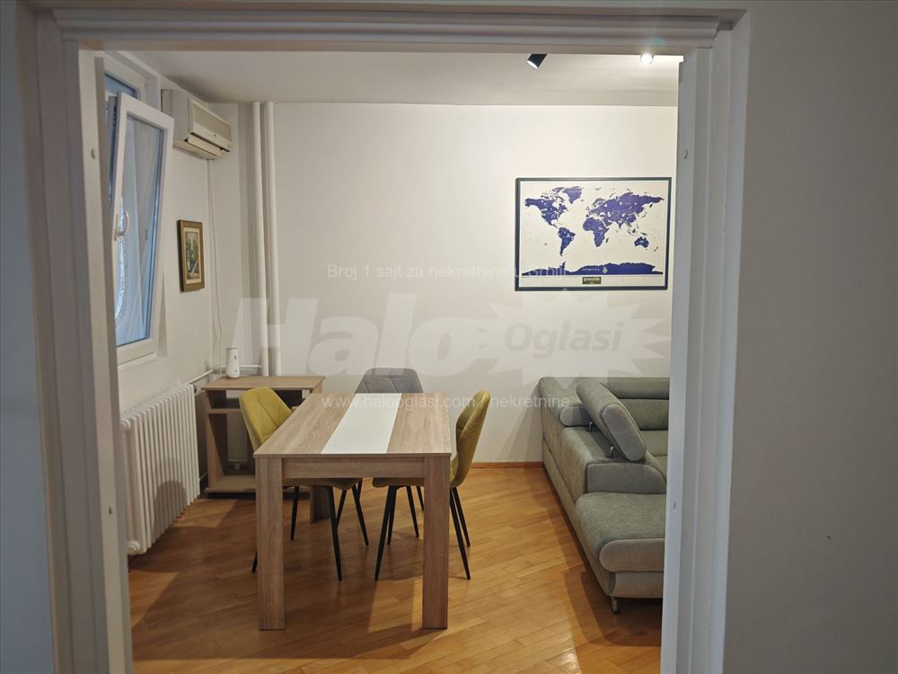 Novi Beograd , Hotel Jugoslavija 80m2, Blok 11c — 6