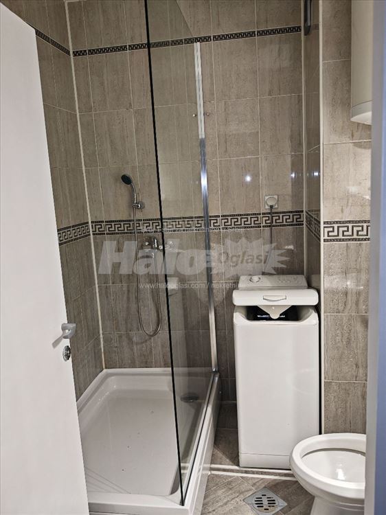 Novi Beograd , Hotel Jugoslavija 80m2, Blok 11c — 10